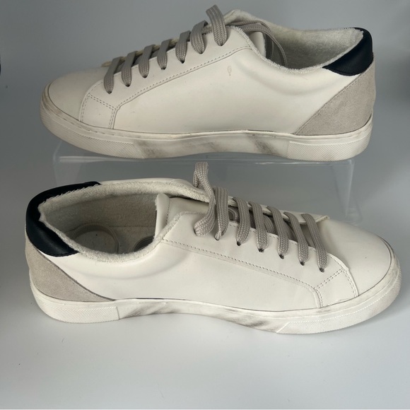 Steve Madden Women’s Leather Upper White/Black/Gray Star Sneakers - 9 - Picture 4 of 8